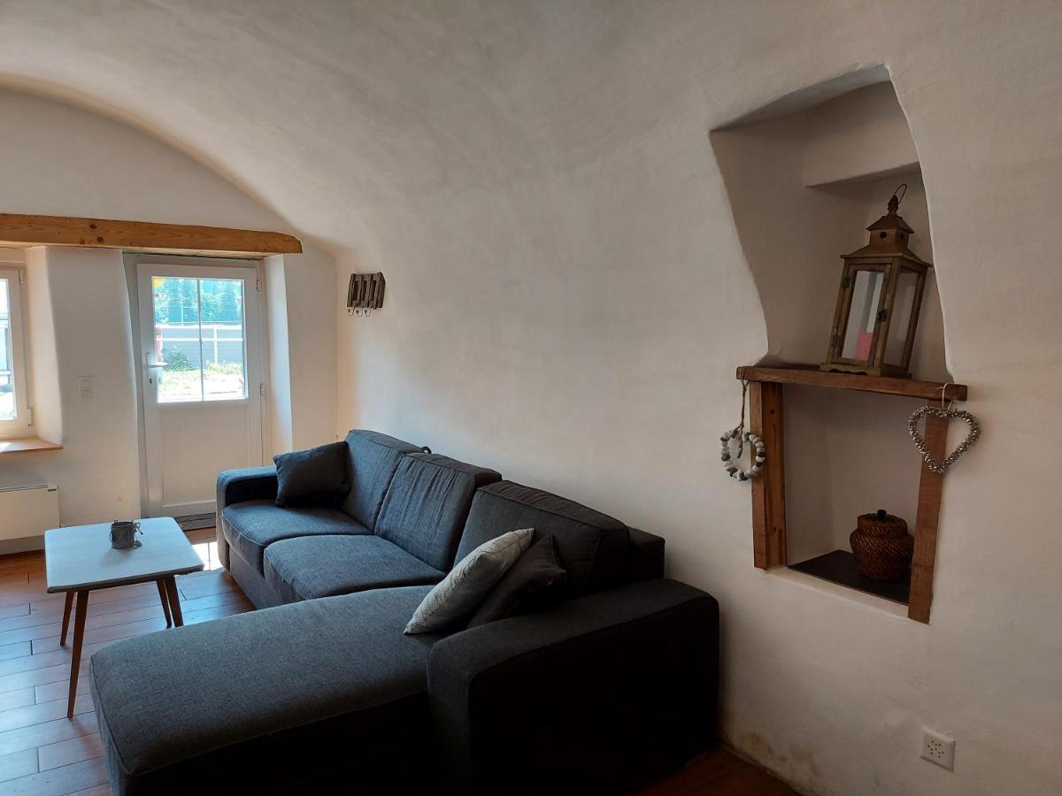 Appartement Voute En Gruyere Dans L'Intyamon Enney Ngoại thất bức ảnh