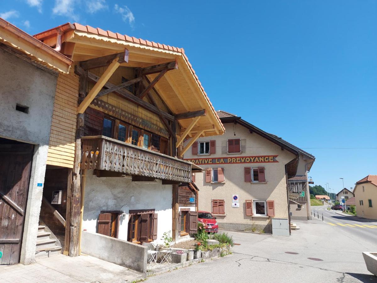 Appartement Voute En Gruyere Dans L'Intyamon Enney Ngoại thất bức ảnh