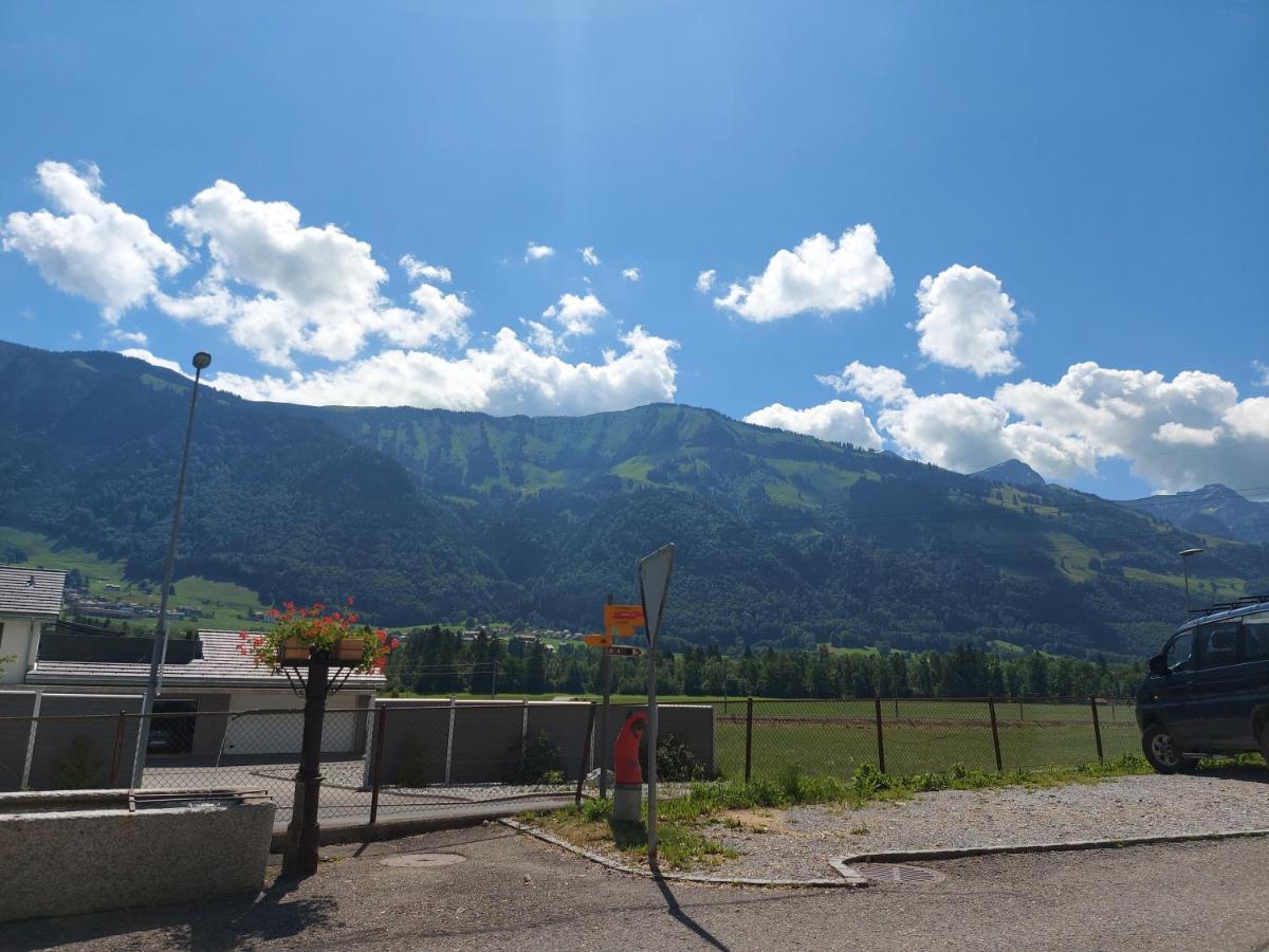 Appartement Voute En Gruyere Dans L'Intyamon Enney Ngoại thất bức ảnh
